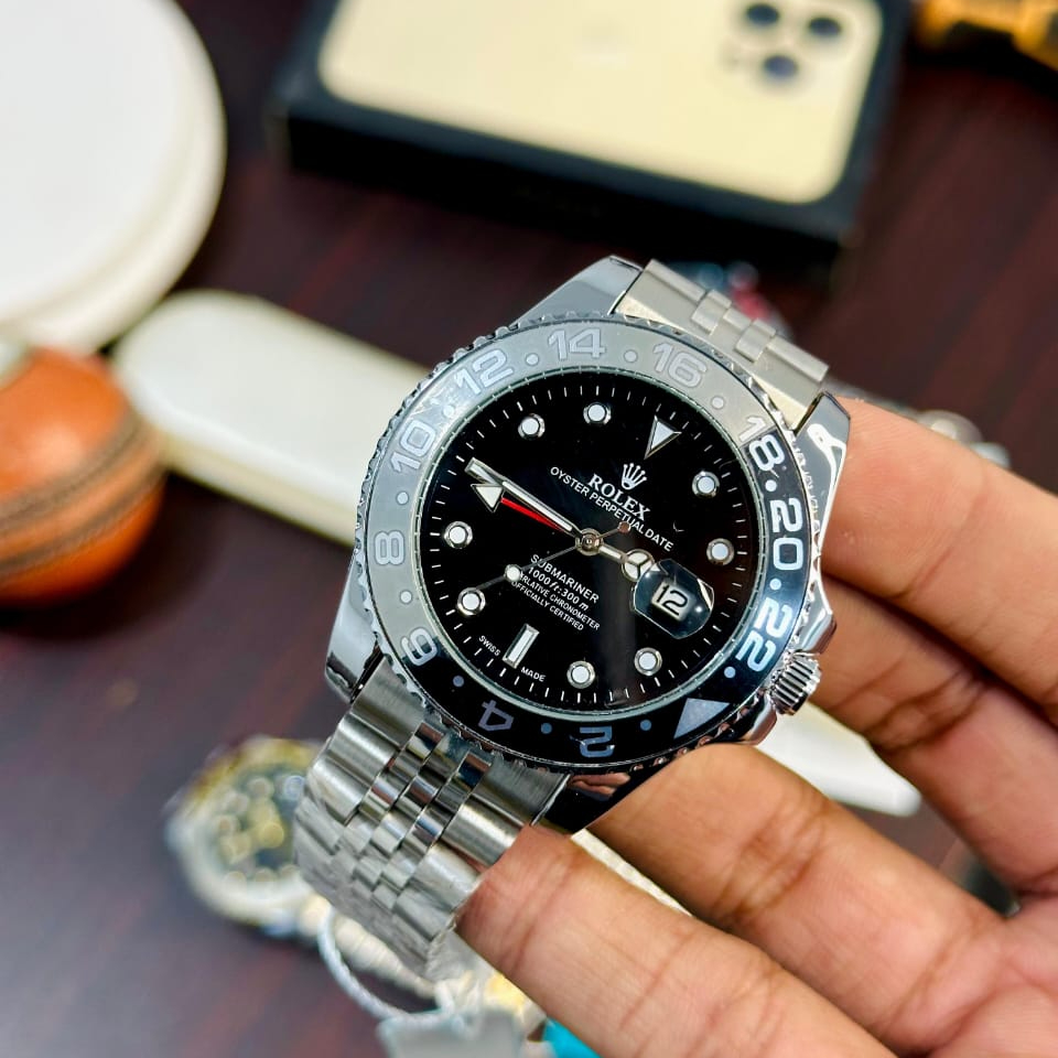 Luxury Gold Silver Wrist Watch – Elegant Daily Timepiece