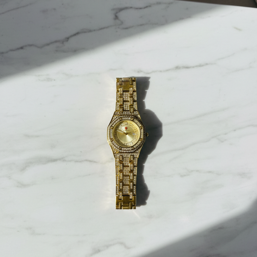 Luxury Gold Diamond Wrist Watch Quartz Unisex Style