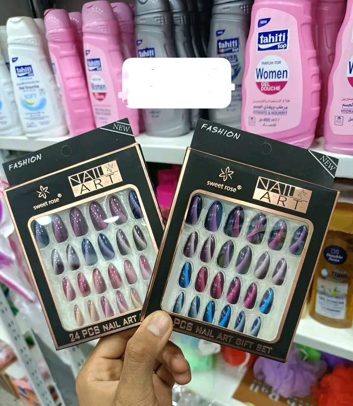 Press-On Artificial Nails – Salon Shine Manicure Set 24Pcs